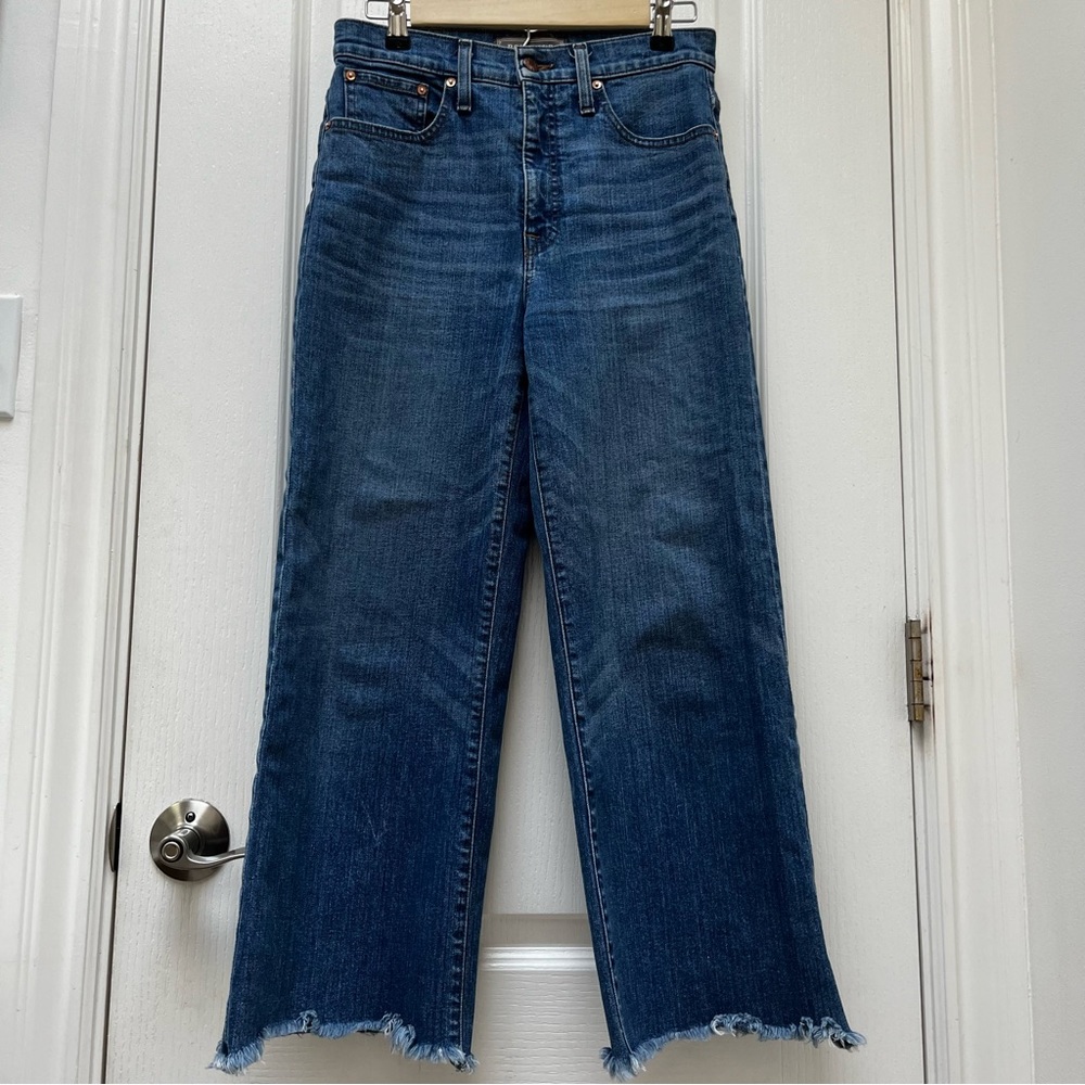 (Like New) Wide Leg Jeans